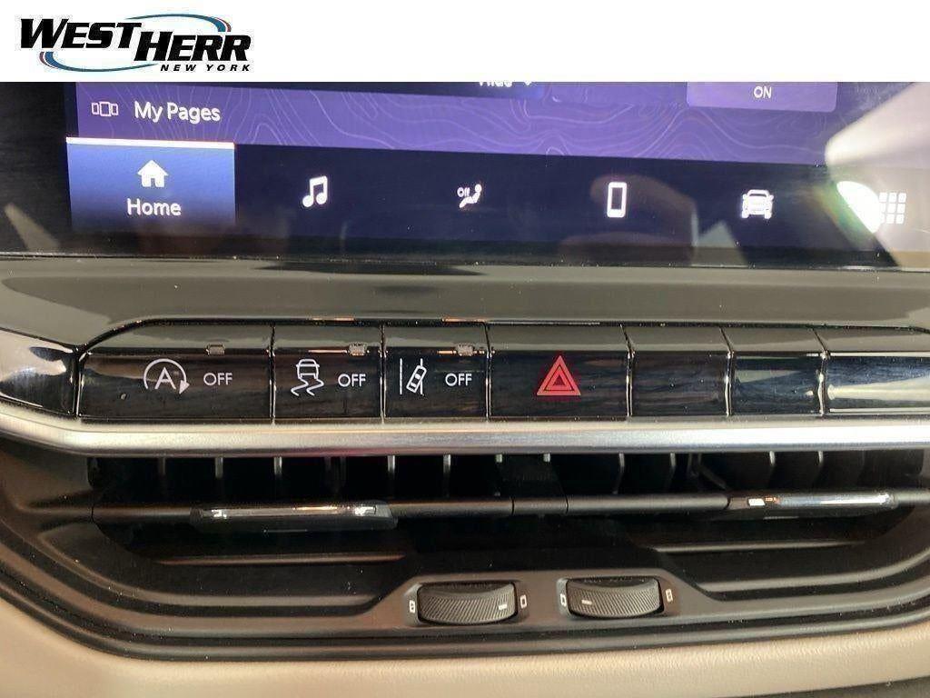 Certified Used 2022 Billet Silver Metallic Clearco Jeep Limited 4x4 image 5