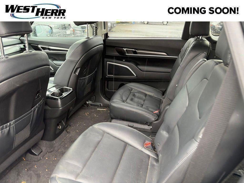 Used 2023 Ebony Black Kia S image 6