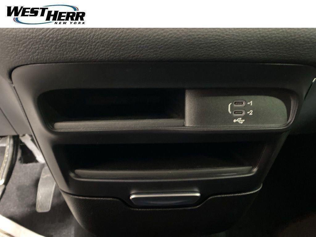 Used 2026 Red Hot Pearlcoat Chrysler Select AWD image 39
