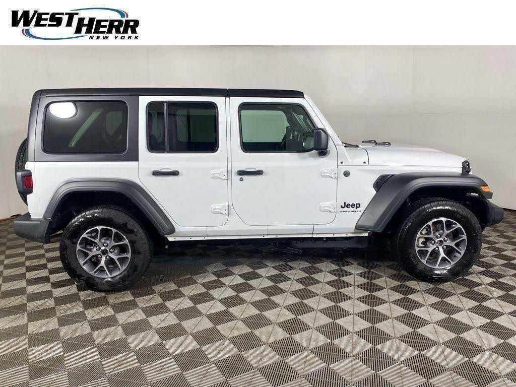 Used 2026 Bright White Clearcoat Jeep Sport S image 22