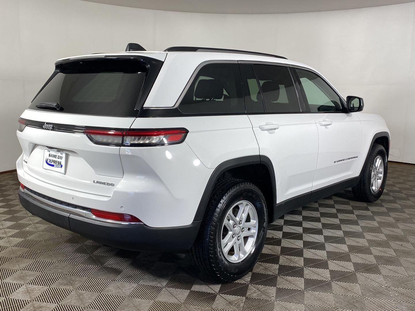 Certified Used 2023 Bright White Clearcoat Jeep Laredo 4x4 image 110