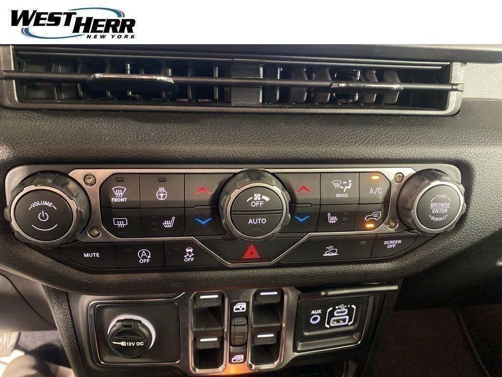 Used 2026 Bright White Clearcoat Jeep Sport S image 32