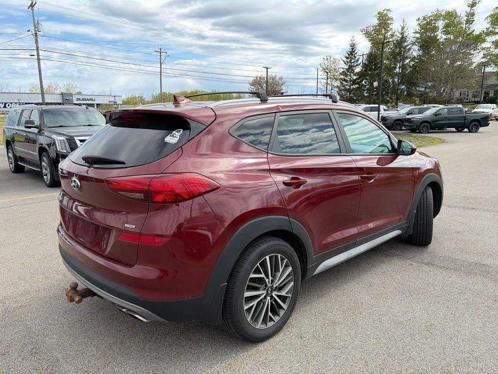 Used 2020 Gemstone Red Hyundai SEL image 12