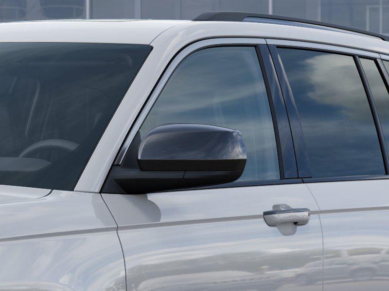 New 2026 Bright White Clear-Coat Exteri Jeep GRAND CHEROKEE LAREDO ALTITUDE image 12
