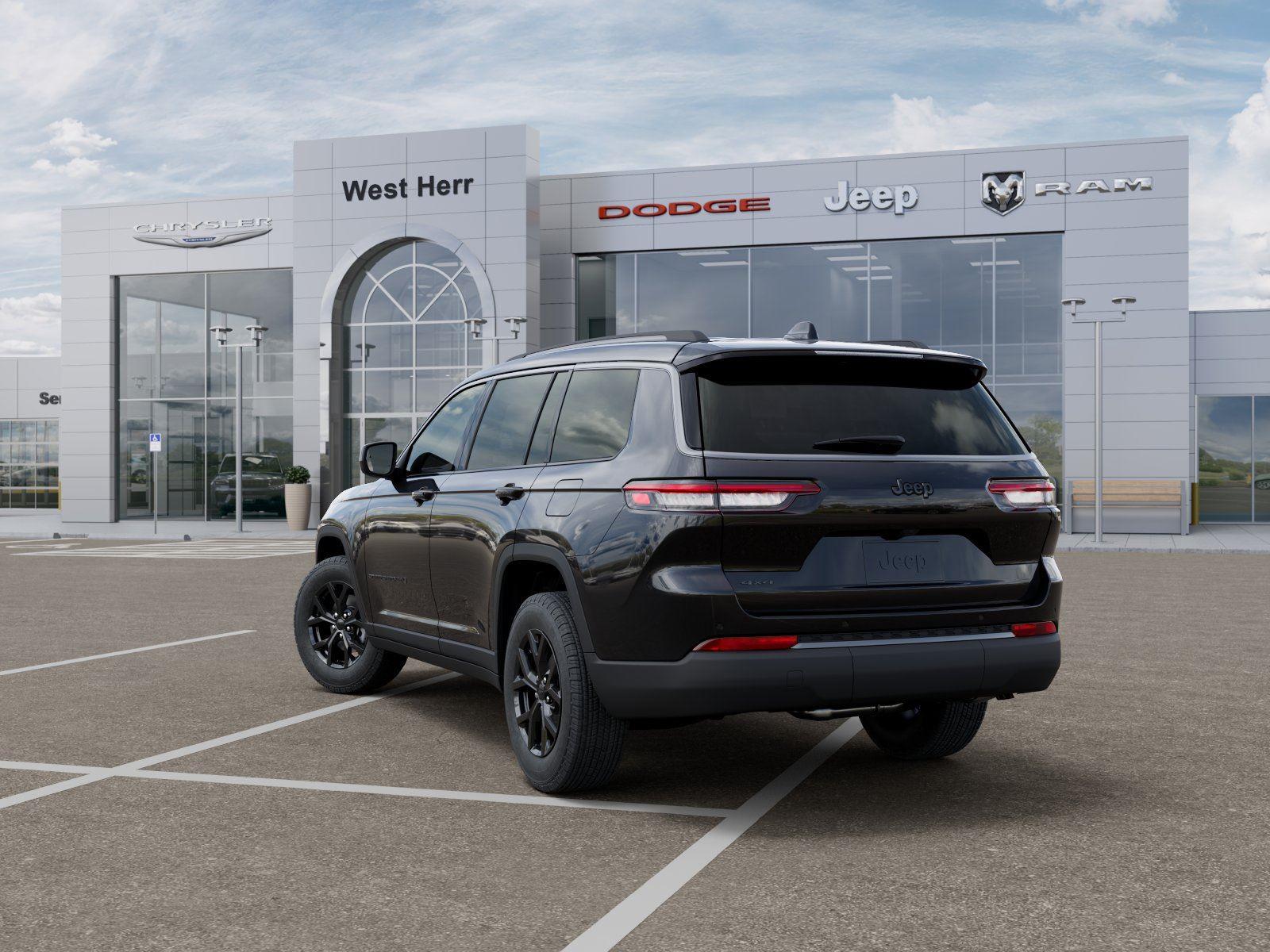 New 2026 Diamond Black Crystal Pearl-Co Jeep GRAND CHEROKEE L LAREDO ALTITU image 3