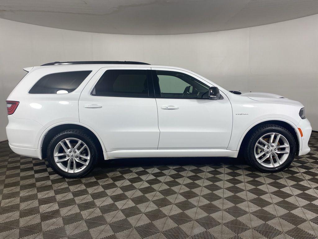 Certified Used 2025 White Knuckle Clearcoat Dodge R/T image 24