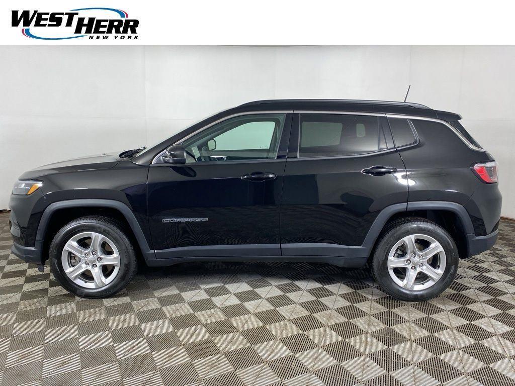 Certified Used 2023 Diamond Black Crystal Pearlcoa Jeep Latitude 4x4 image 24