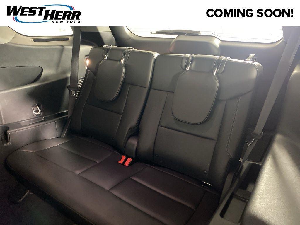 Used 2024 Silver Metallic Ford XLT image 19