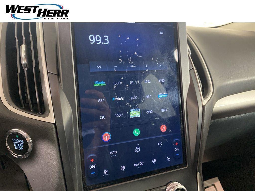 Used 2024 Oxford White Ford SEL image 3