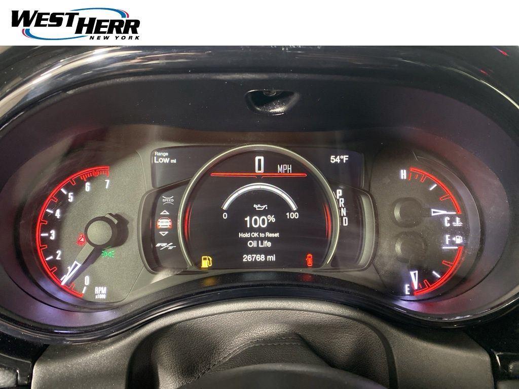 Certified Used 2025 Frostbite Pearl Dodge R/T image 2