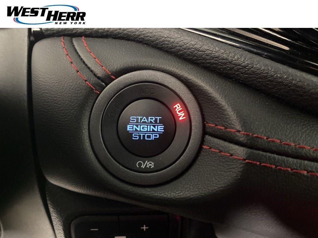 Certified Used 2025 Frostbite Pearl Dodge R/T image 6