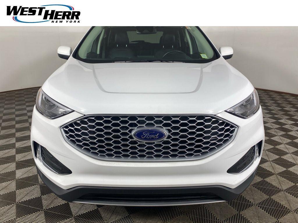 Used 2024 Oxford White Ford SEL image 23
