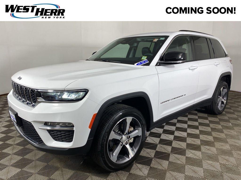 Certified Used 2023 Bright White Clearcoat Jeep Limited 4x4 image 26