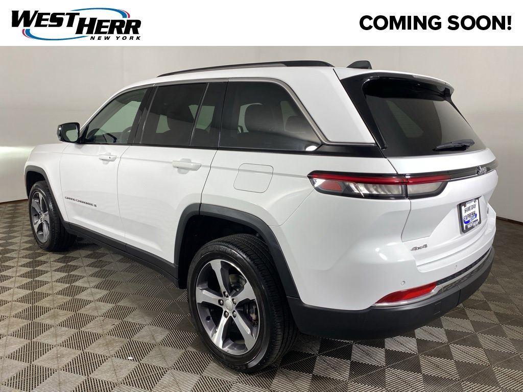 Certified Used 2023 Bright White Clearcoat Jeep Limited 4x4 image 28