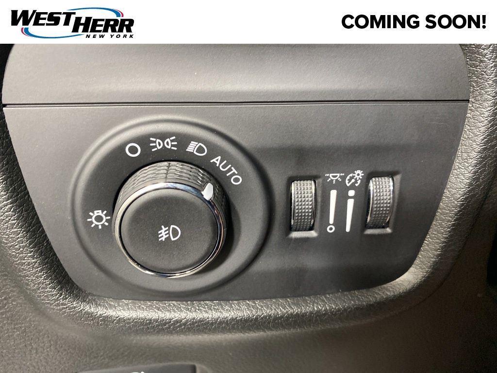 Certified Used 2023 Bright White Clearcoat Jeep Limited 4x4 image 13