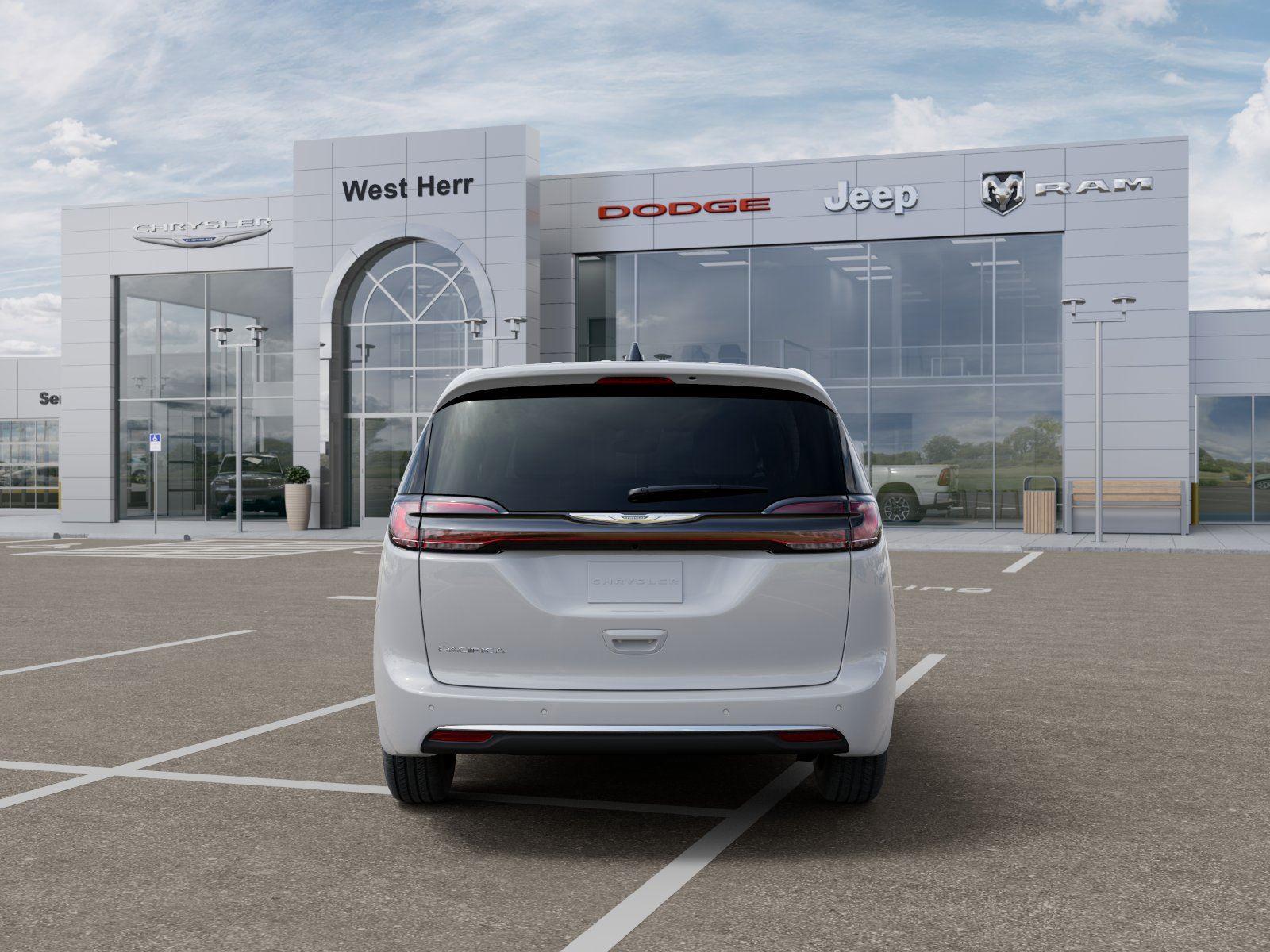 New 2026 Bright White Clear-Coat Exteri Chrysler PACIFICA SELECT image 7