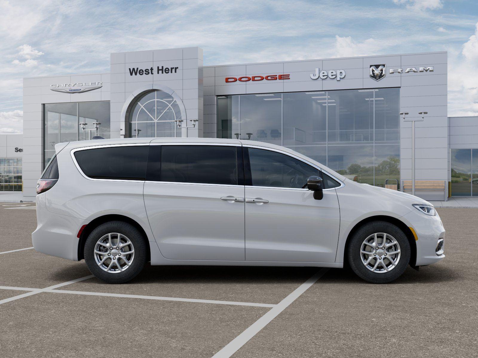 New 2026 Bright White Clear-Coat Exteri Chrysler PACIFICA SELECT image 21