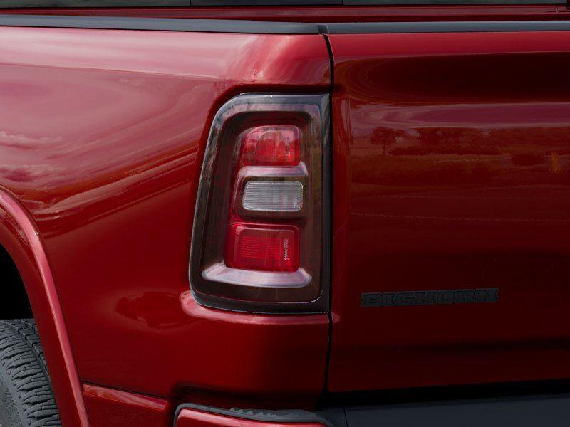 New 2026 Molten Red Pearl-Coat Exterior Ram RAM 1500 BIG HORN CREW CAB 4X4 image 9