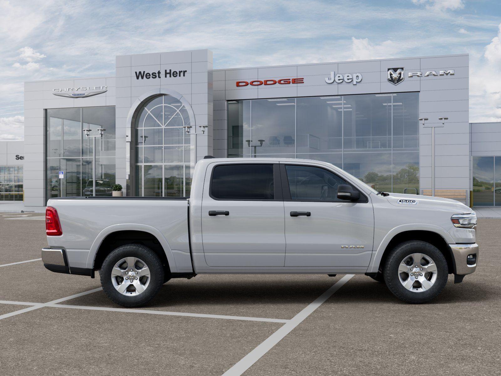 New 2026 Bright White Clear-Coat Exterior Paint RAM RAM 1500 BIG HORN CREW CAB 4X4 image 21