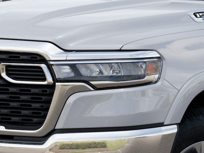 New 2026 Bright White Clear-Coat Exterior Paint RAM RAM 1500 BIG HORN CREW CAB 4X4 image 10
