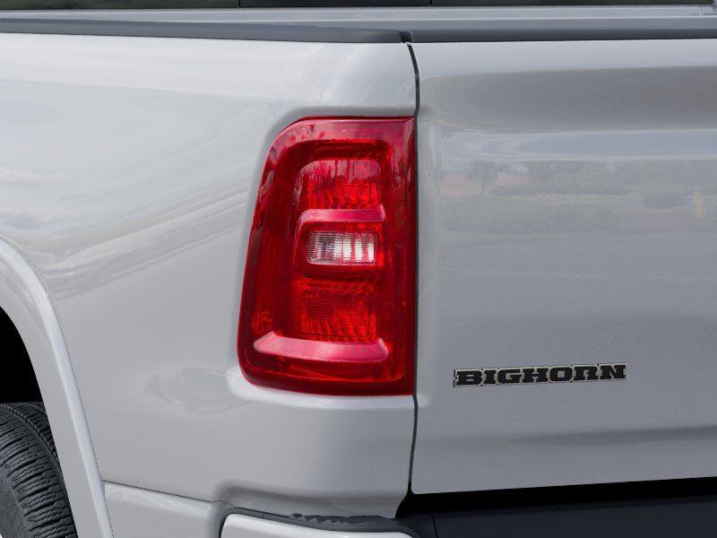 New 2026 Bright White Clear-Coat Exteri Ram RAM 1500 BIG HORN CREW CAB 4X4 image 9