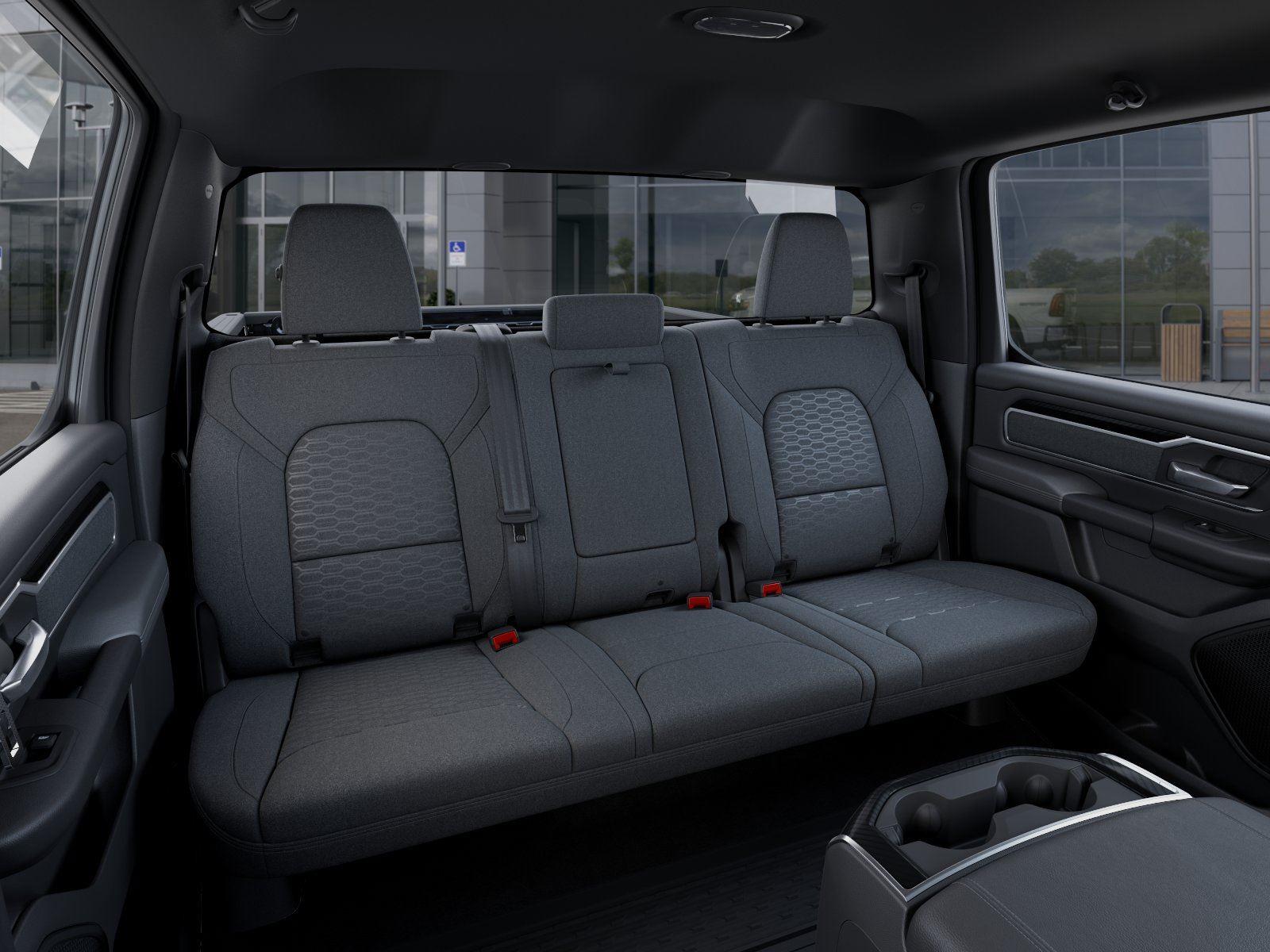 New 2026 Diamond Black Crystal Pearl-Coat Exterior Paint RAM RAM 1500 BIG HORN CREW CAB 4X4 image 15