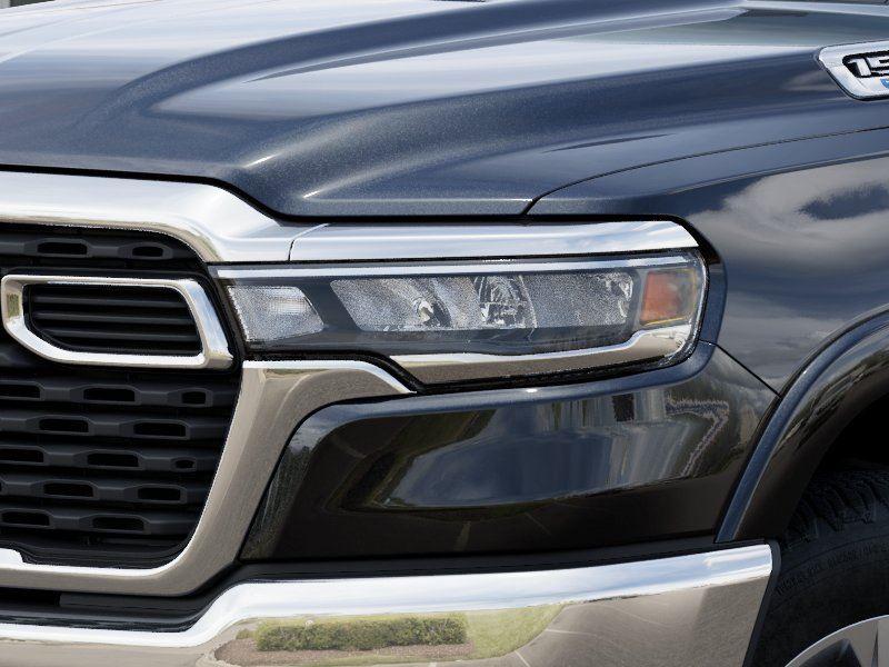New 2026 Diamond Black Crystal Pearl-Coat Exterior Paint RAM RAM 1500 BIG HORN CREW CAB 4X4 image 10
