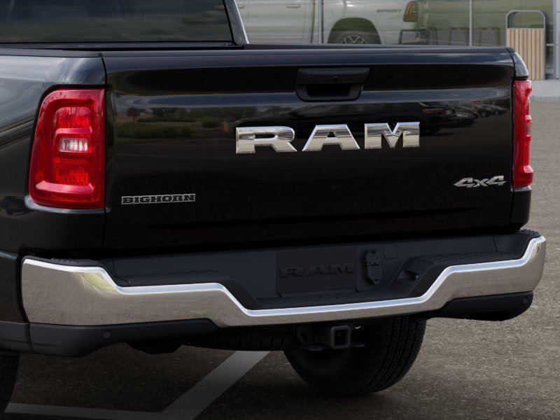 New 2026 Diamond Black Crystal Pearl-Coat Exterior Paint RAM RAM 1500 BIG HORN CREW CAB 4X4 image 13