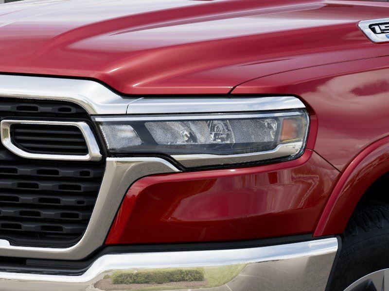 New 2026 Molten Red Pearl-Coat Exterior Paint RAM RAM 1500 BIG HORN CREW CAB 4X4 image 10