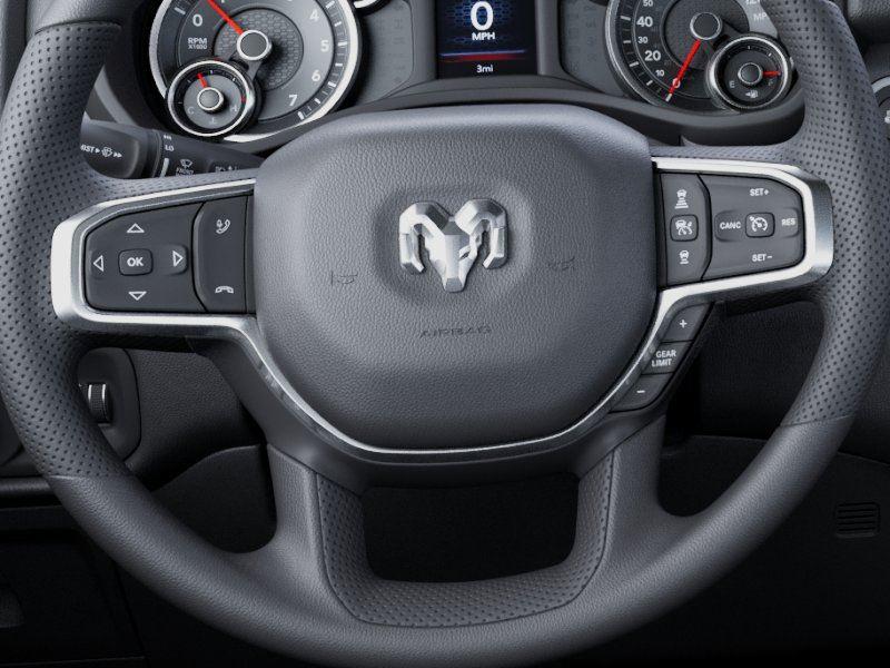 New 2026 Bright White Clear-Coat Exterior Paint RAM RAM 1500 BIG HORN CREW CAB 4X4 image 19