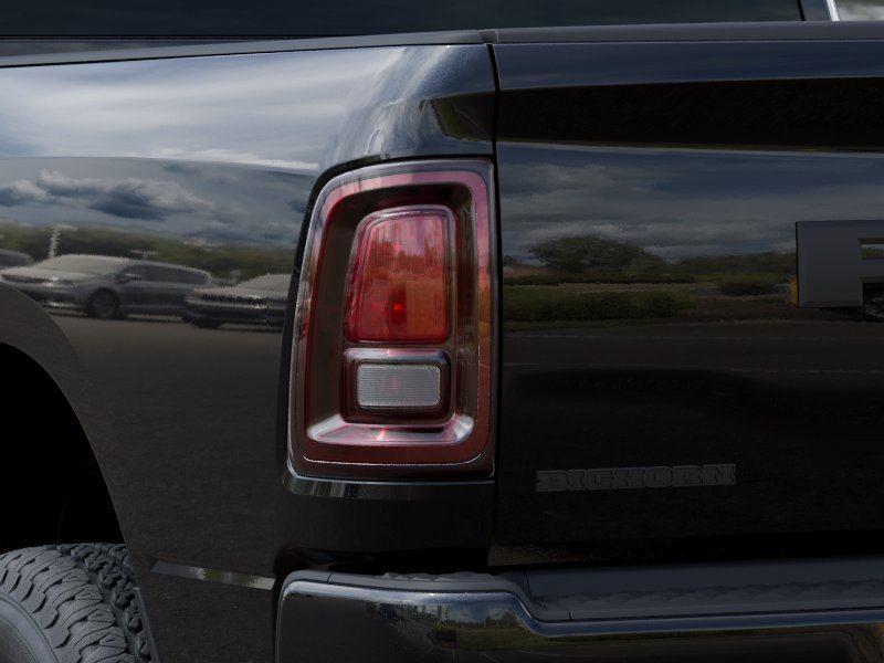 New 2026 Diamond Black Crystal Pearl-Co Ram RAM 3500 BIG HORN CREW CAB 4X4 image 9