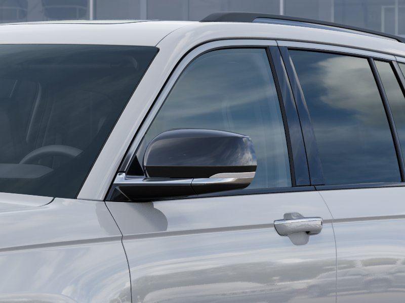 New 2026 Bright White Clear-Coat Exterior Paint Jeep Limited image 12