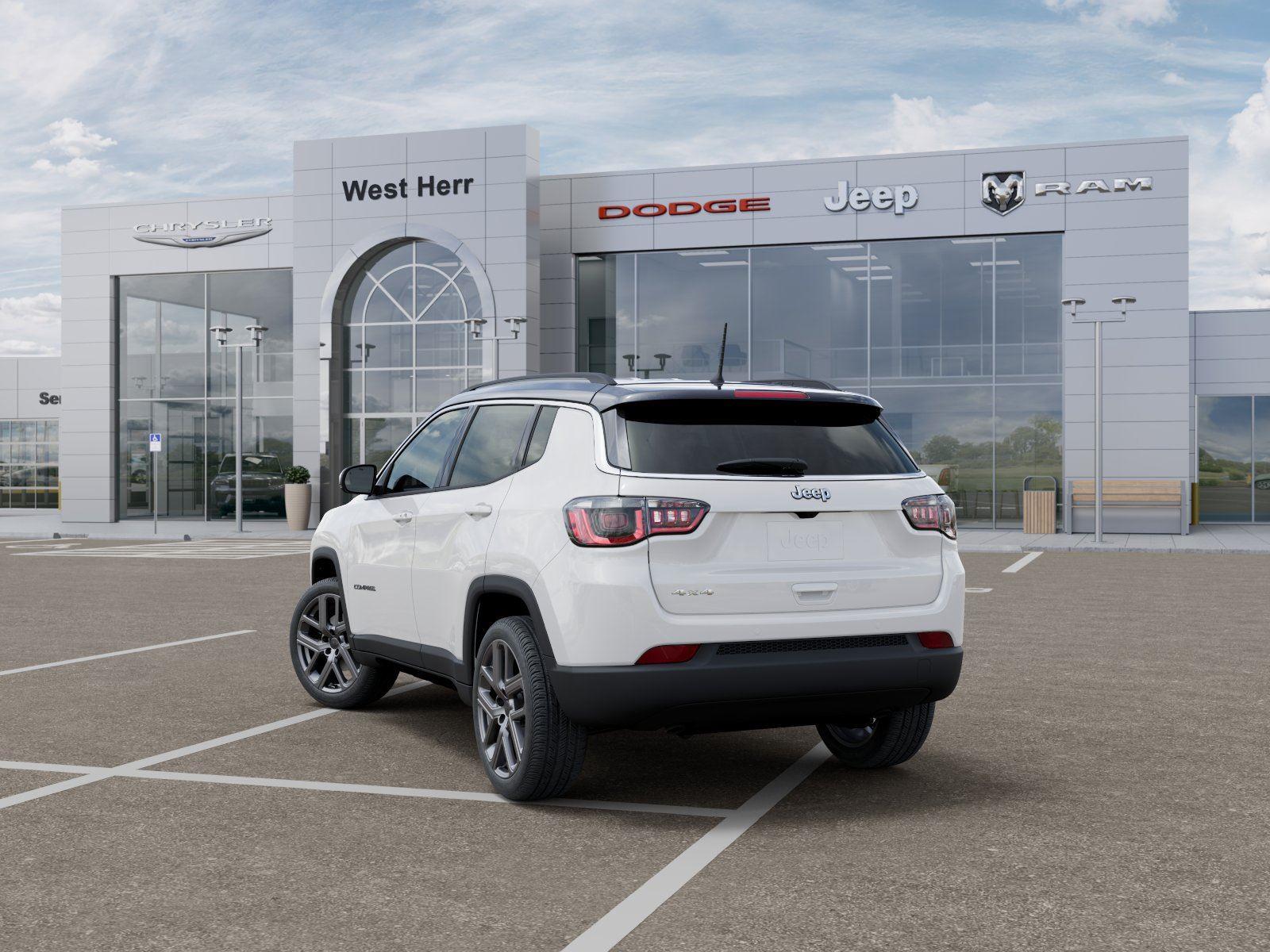 New 2026 Bright White Clear-Coat Exteri Jeep COMPASS LIMITED ALTITUDE 4X4 image 3