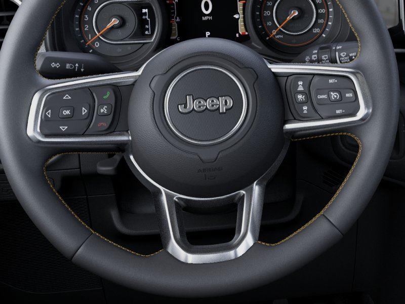New 2026 Granite Crystal Metallic Clear Jeep WRANGLER 4-DOOR SAHARA image 19