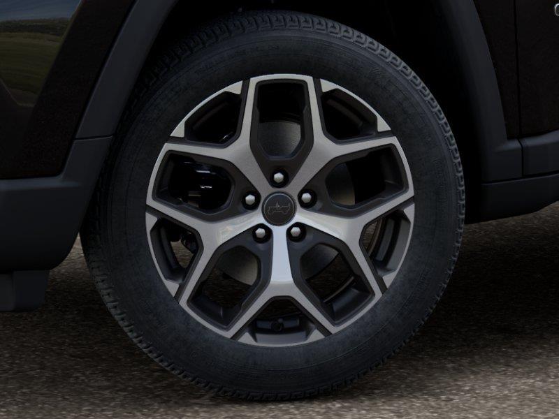New 2026 Diamond Black Crystal Pearlcoat Jeep Limited image 8