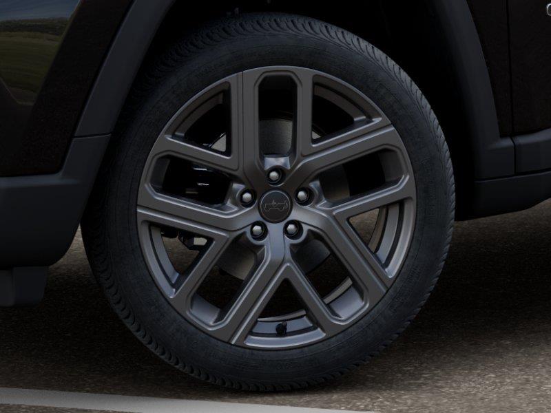 New 2026 Diamond Black Crystal Pearlcoat Jeep Limited Altitude image 8