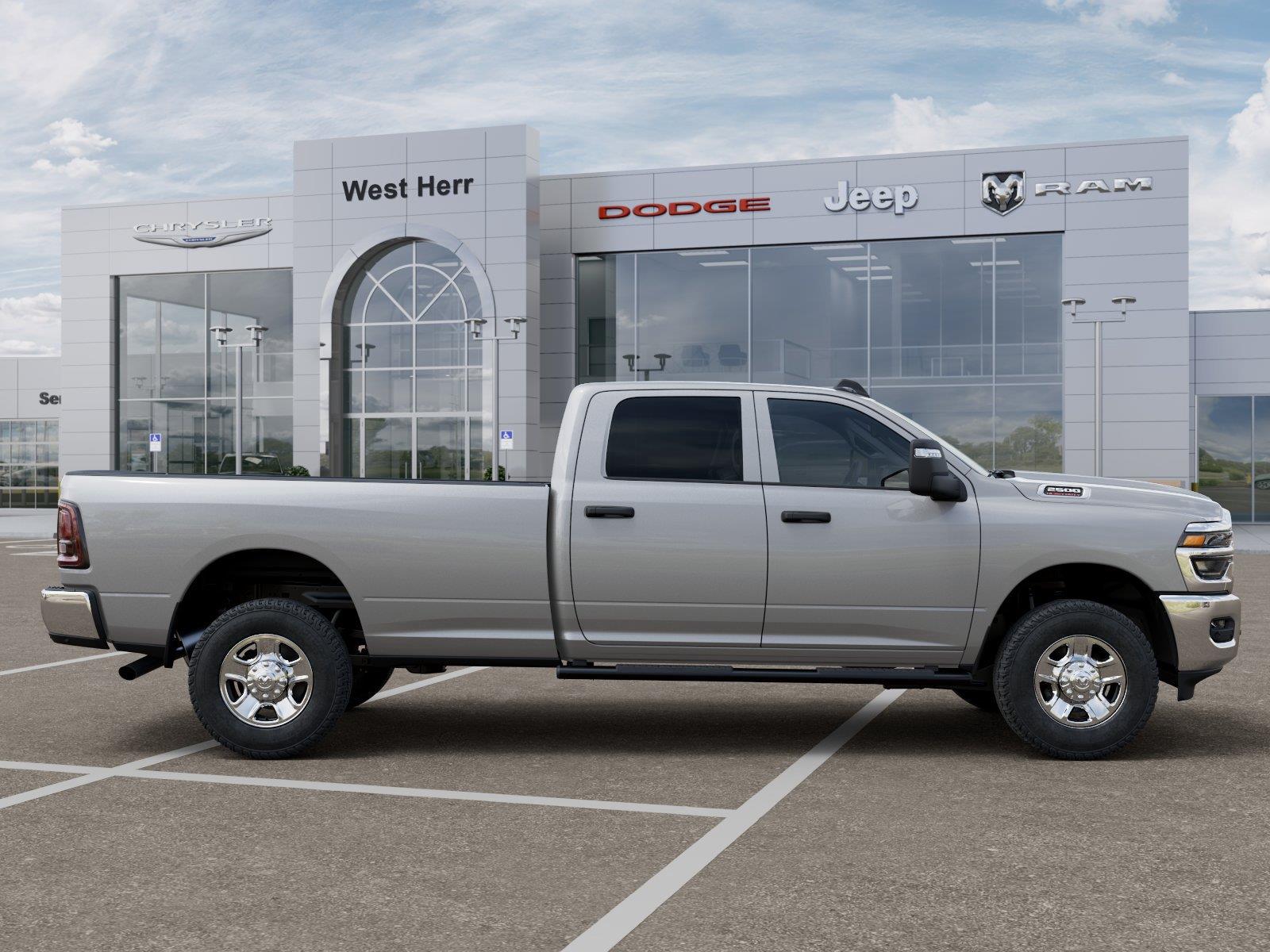 New 2026 Silver Zynith Ram Tradesman image 21