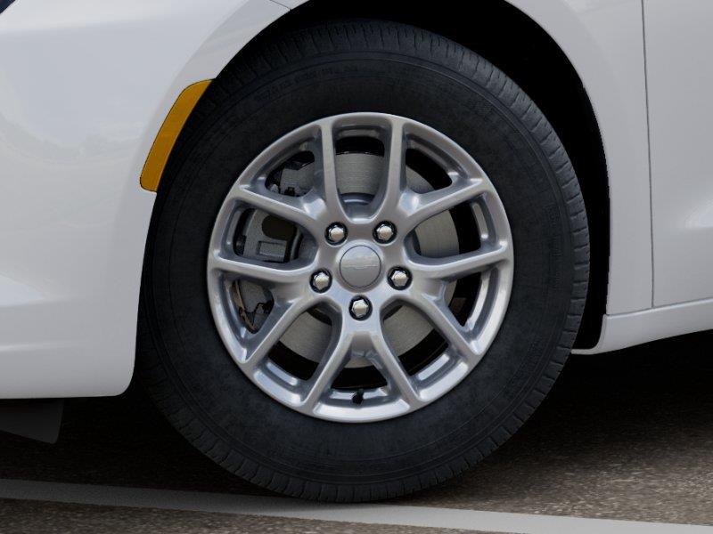New 2027 Bright White Clearcoat Chrysler Select image 8