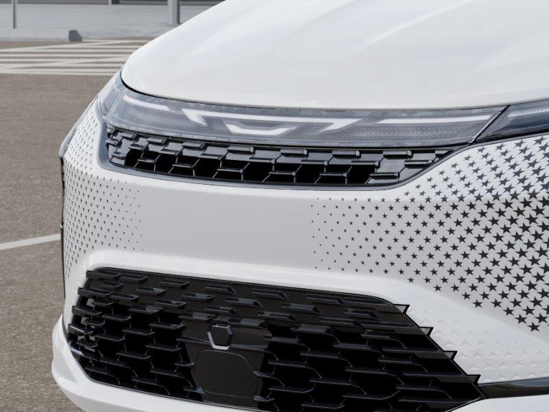 New 2027 Bright White Clearcoat Chrysler Select image 11