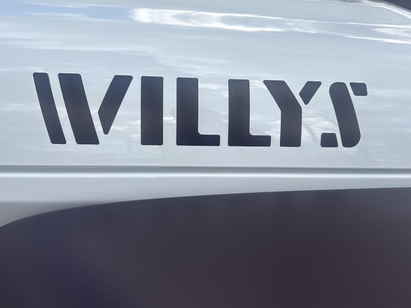 View vehicle photo 2