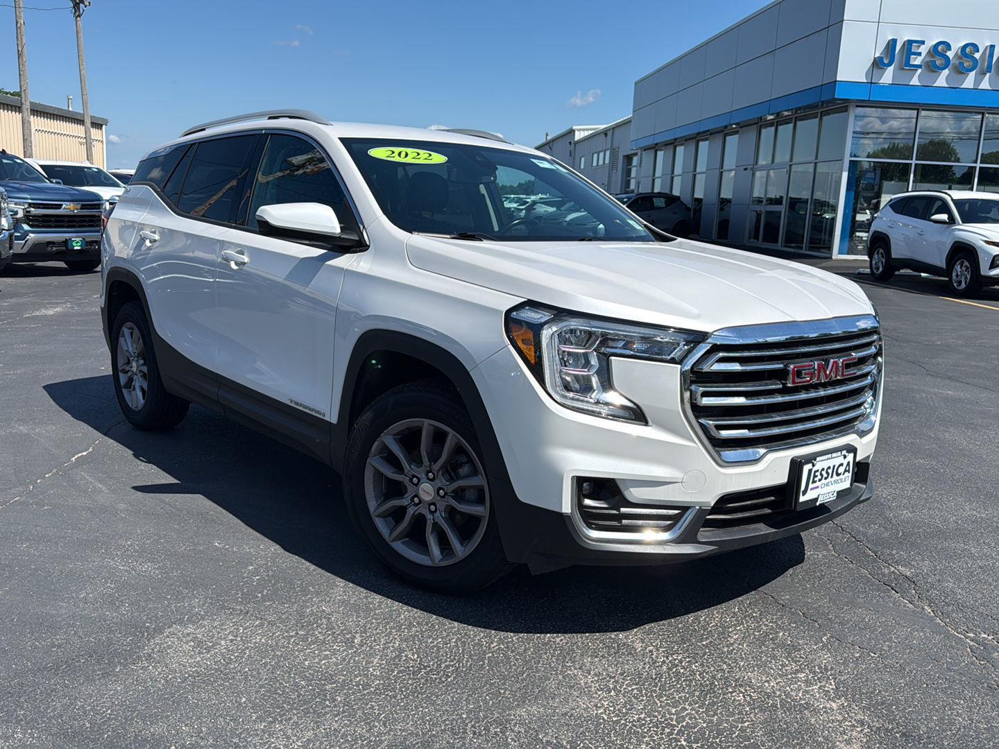  2022 GMC Terrain SLT AWD   