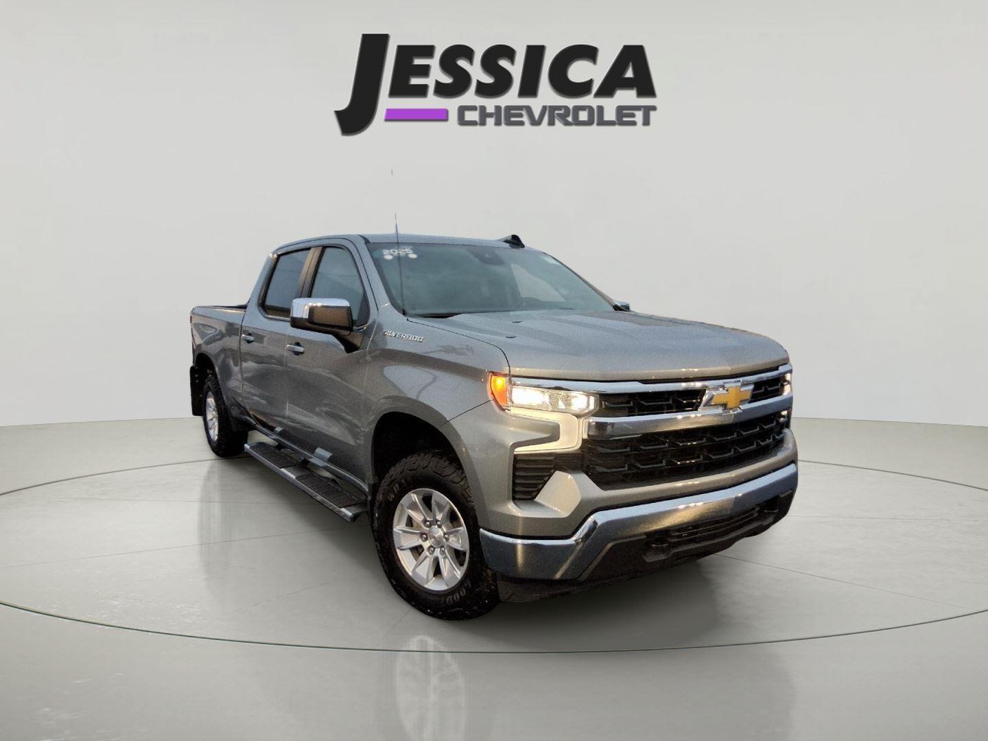 2025 Chevrolet Silverado 1500 LT Crew Cab 4WD