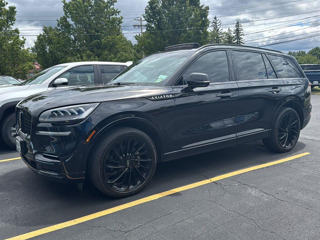  2023 Lincoln Aviator Reserve AWD   