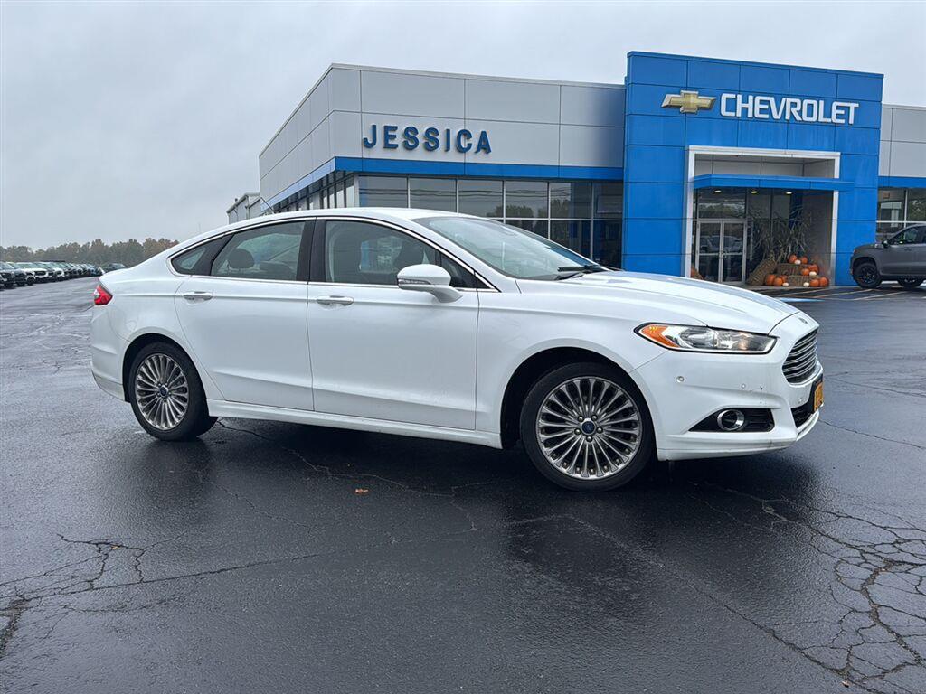 Oxford White 2015 Ford Fusion Sedan Front-Wheel Drive 6-Speed Automatic