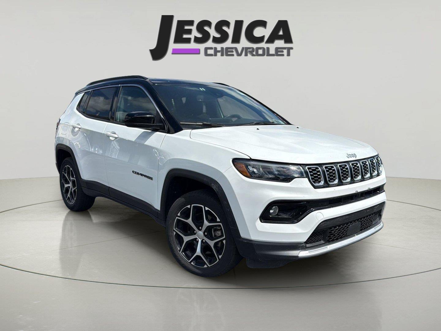Bright White Clearcoat 2024 Jeep Compass SUV / Crossover Four-Wheel Drive 8-Speed Automatic