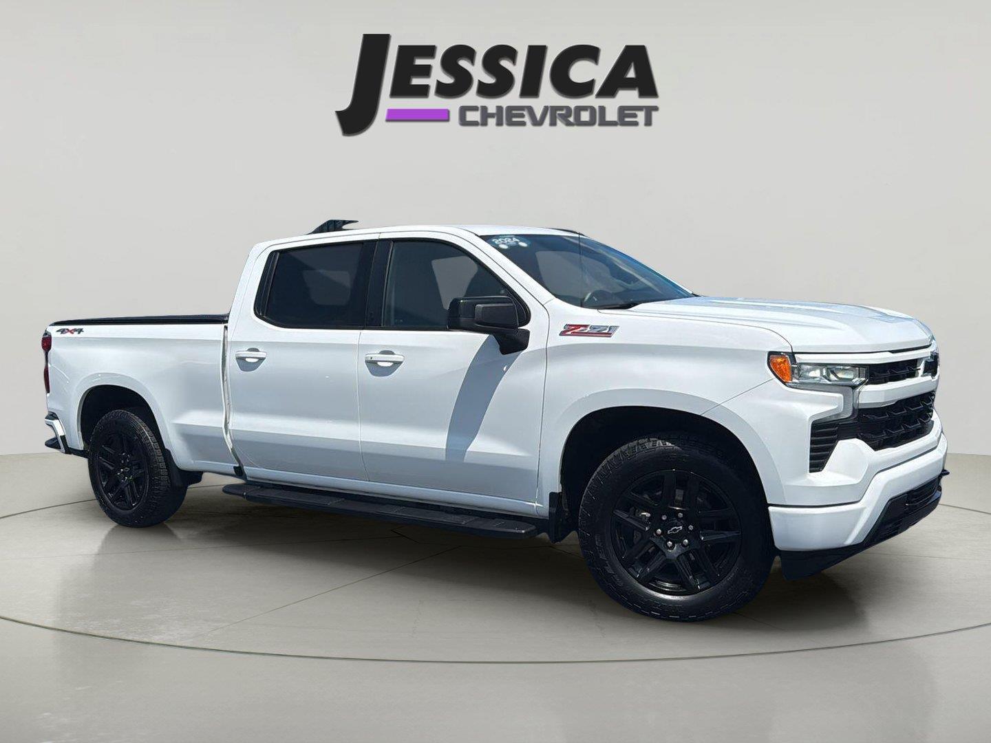 Summit White 2024 Chevrolet Silverado 1500 Pickup Truck Four-Wheel Drive 8-Speed Automatic