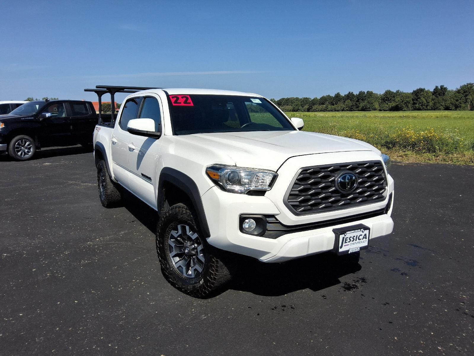 White 2022 Toyota Tacoma Pickup Truck Four-Wheel Drive 6-Speed Automatic