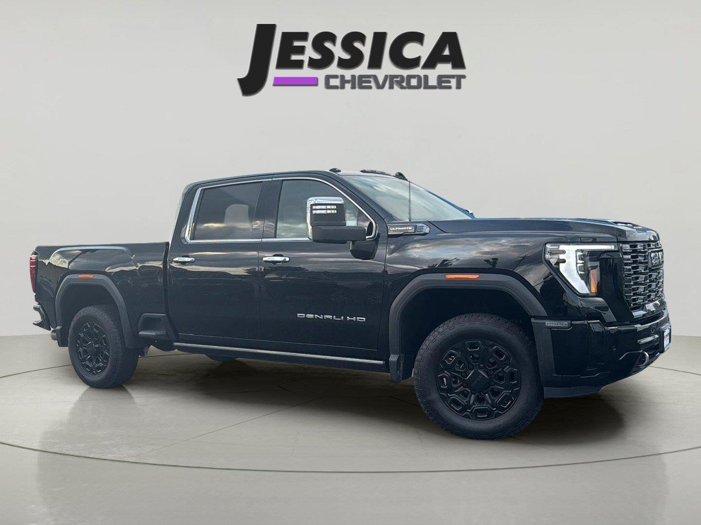2025 GMC Sierra 2500HD Denali Ultimate Crew Cab 4WD