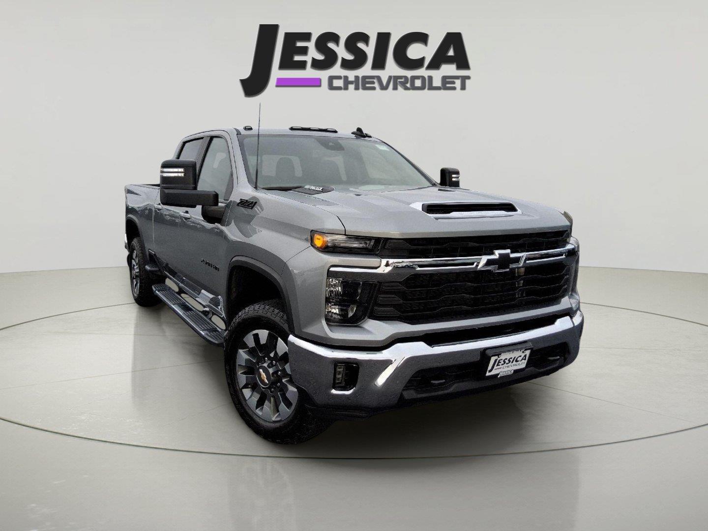 Sterling Gray Metallic 2024 Chevrolet Silverado 2500HD Pickup Truck Four-Wheel Drive Automatic
