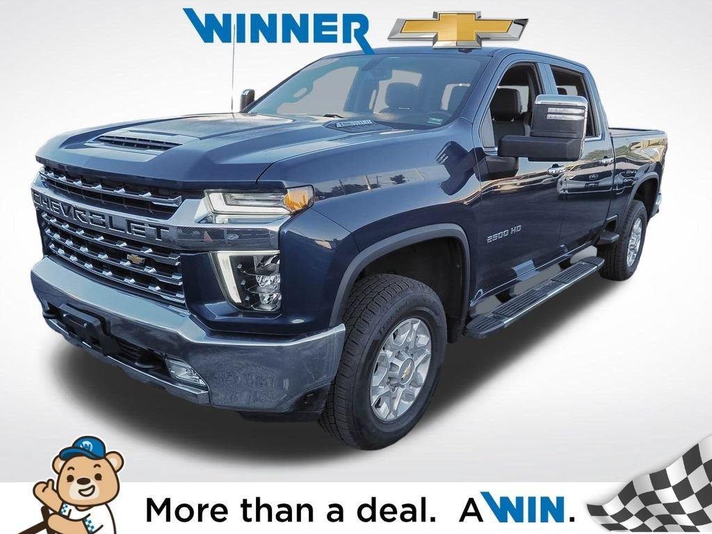 Northsky Blue Metallic 2022 Chevrolet Silverado 2500HD Pickup Truck Four-Wheel Drive Automatic